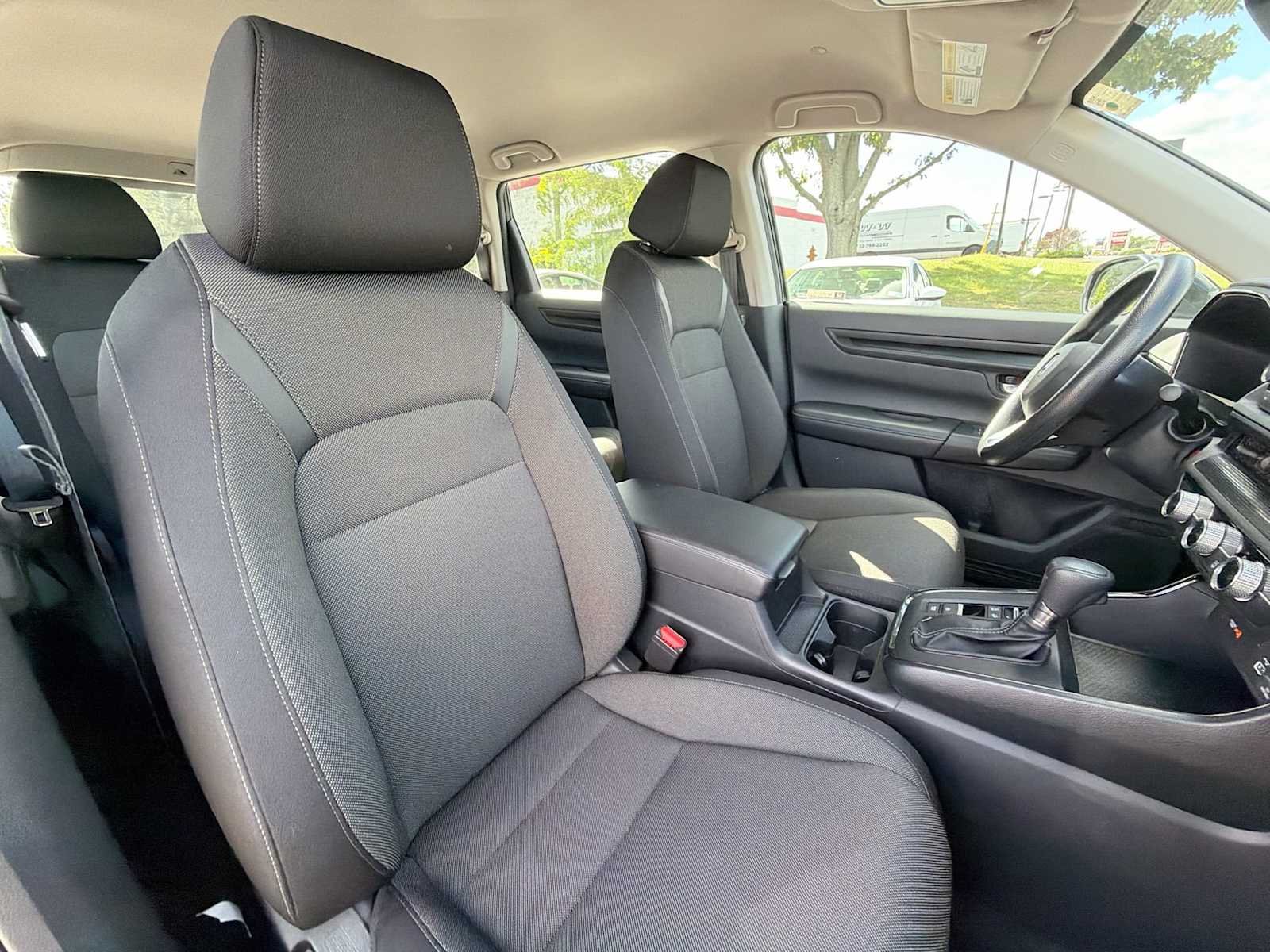 2024 Honda CR-V LX - Photo 17