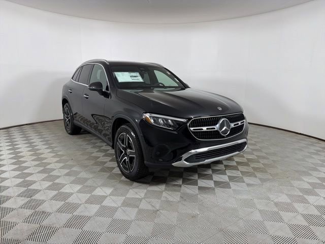 New 2026 Black Mercedes-Benz GLC 300 image 13