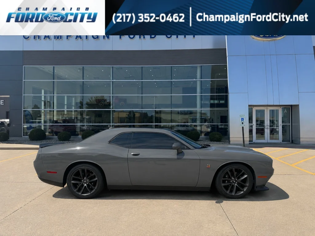 Used 2019 Gray Dodge R/T Scat Pack image 1