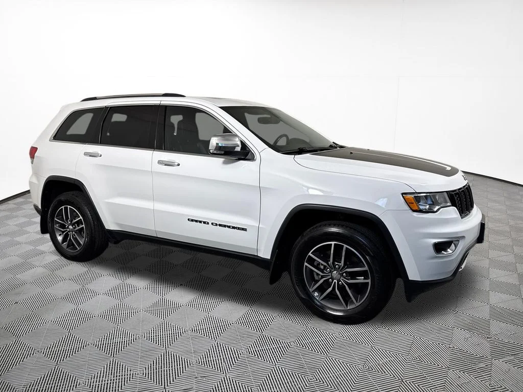 Used 2018 White Jeep Limited image 5