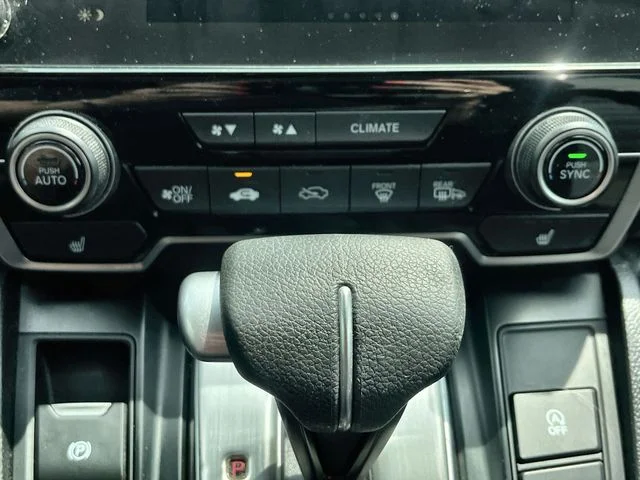 Used 2020  Honda EX image 19