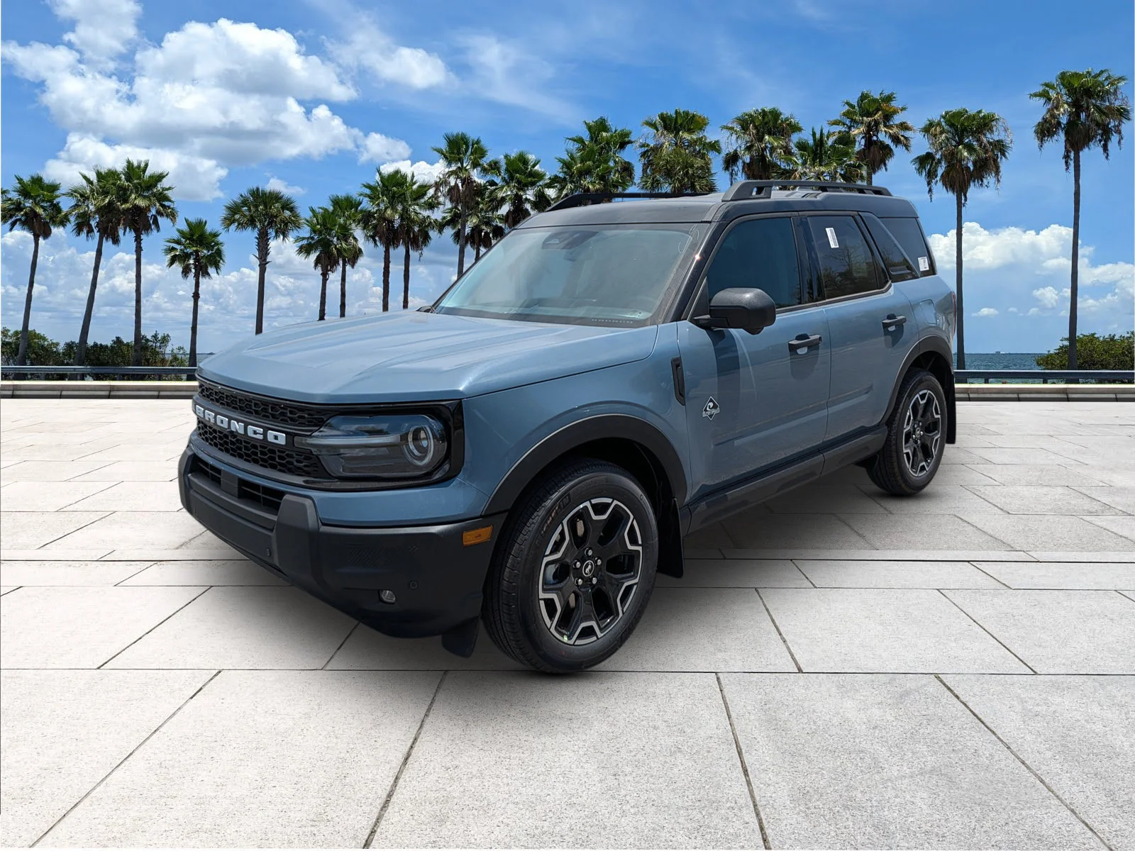 New 2026 Azure Gray Metallic Tri-Coat Ford Outer Banks® image 3