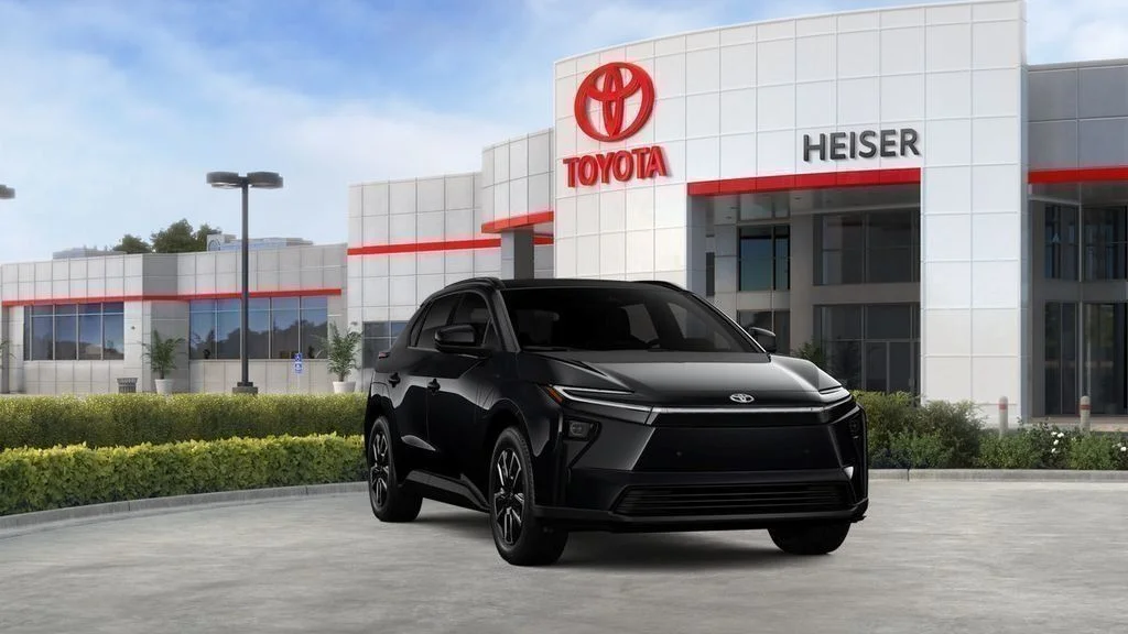 New 2026 Black Toyota XLE image 71