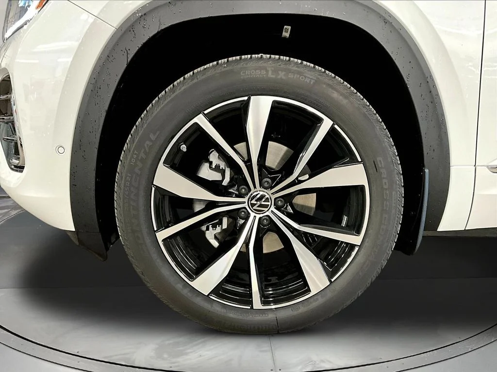 New 2026 Opal White Pearl Volkswagen 2.0T SEL Premium R-Line image 16
