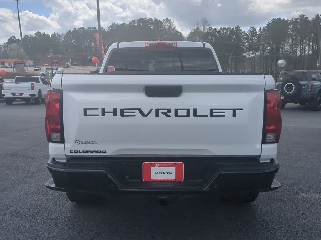 Used 2024 Summit White Chevrolet 4WD Trail Boss image 6