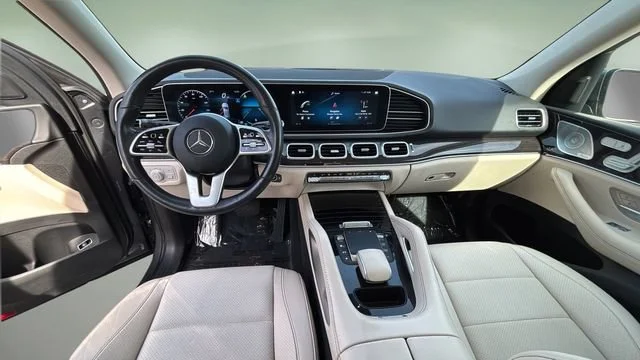 Used 2022 Gray Mercedes-Benz 4MATIC® image 16