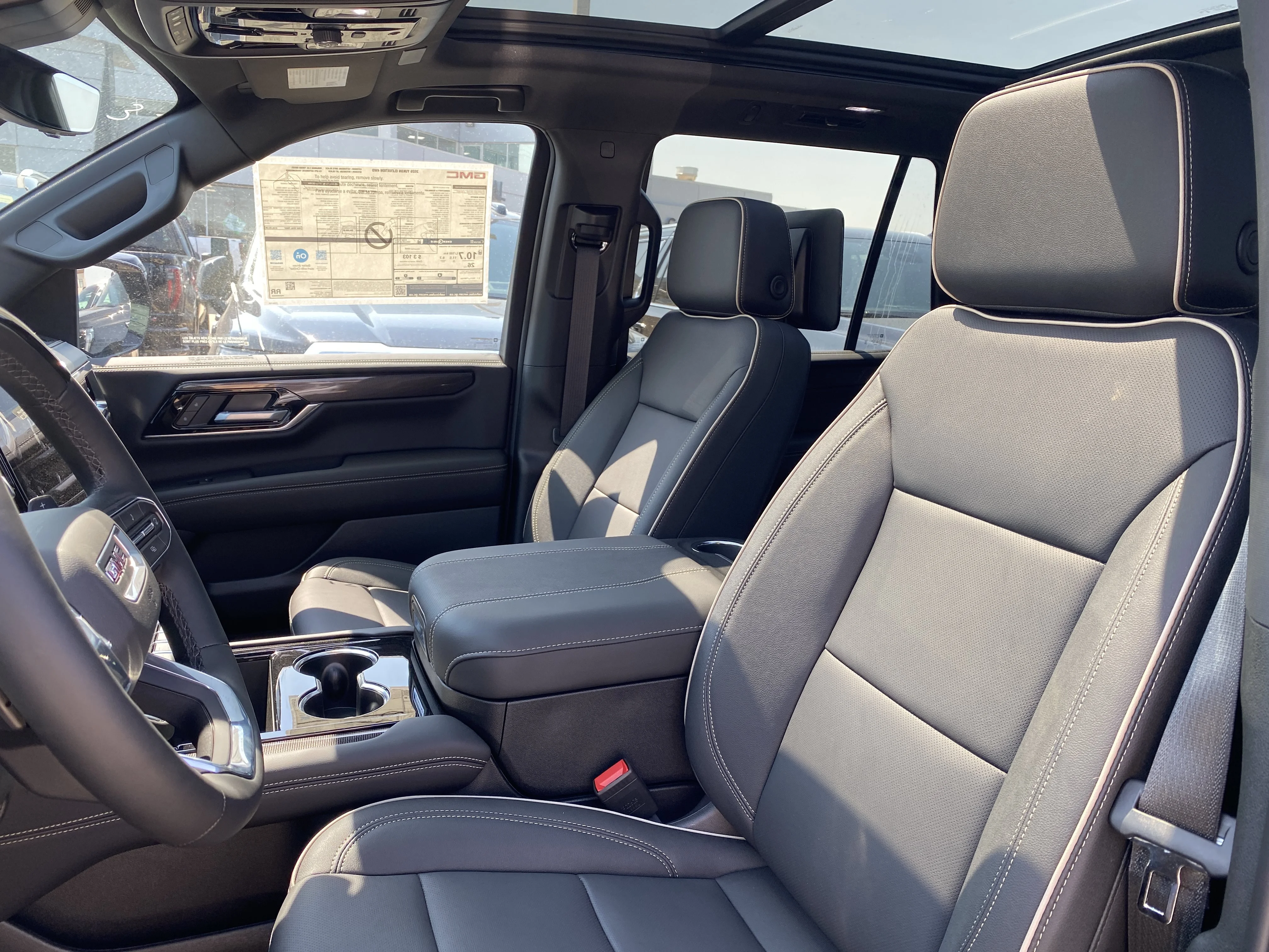 New 2026 ONYX BLACK GMC Elevation image 13