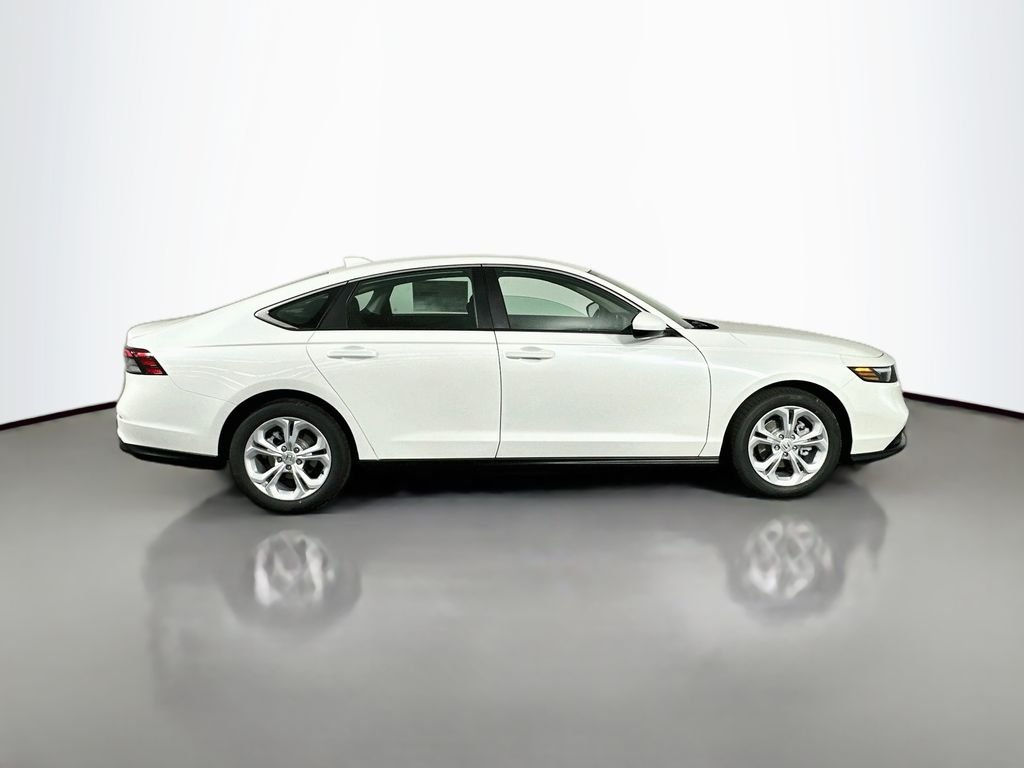 New 2026 Platinum White Pearl Honda LX image 8