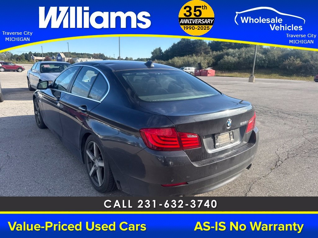 Used 2011 Dark Graphite BMW 535i xDrive image 14
