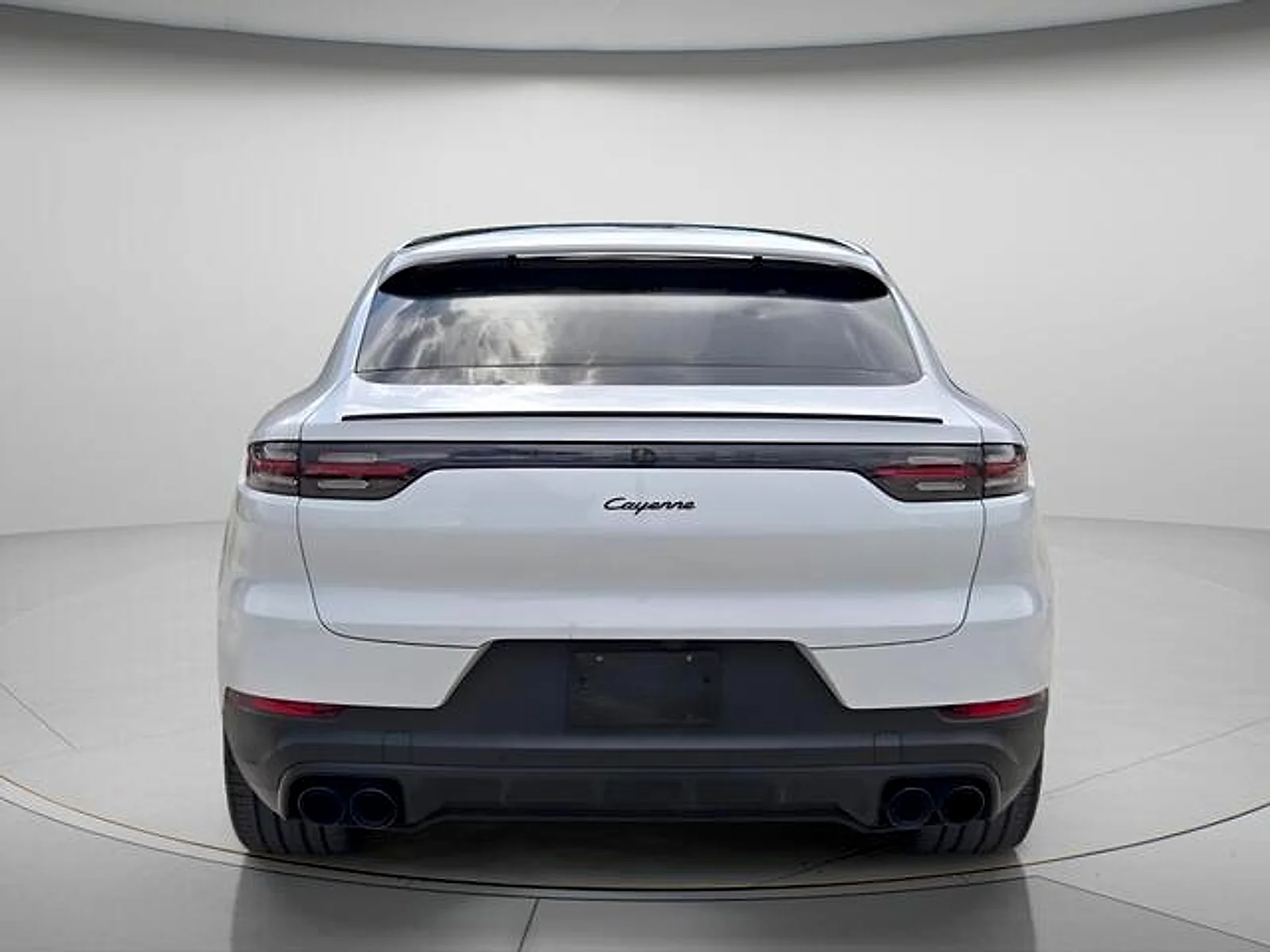 Used 2022  Porsche  image 6