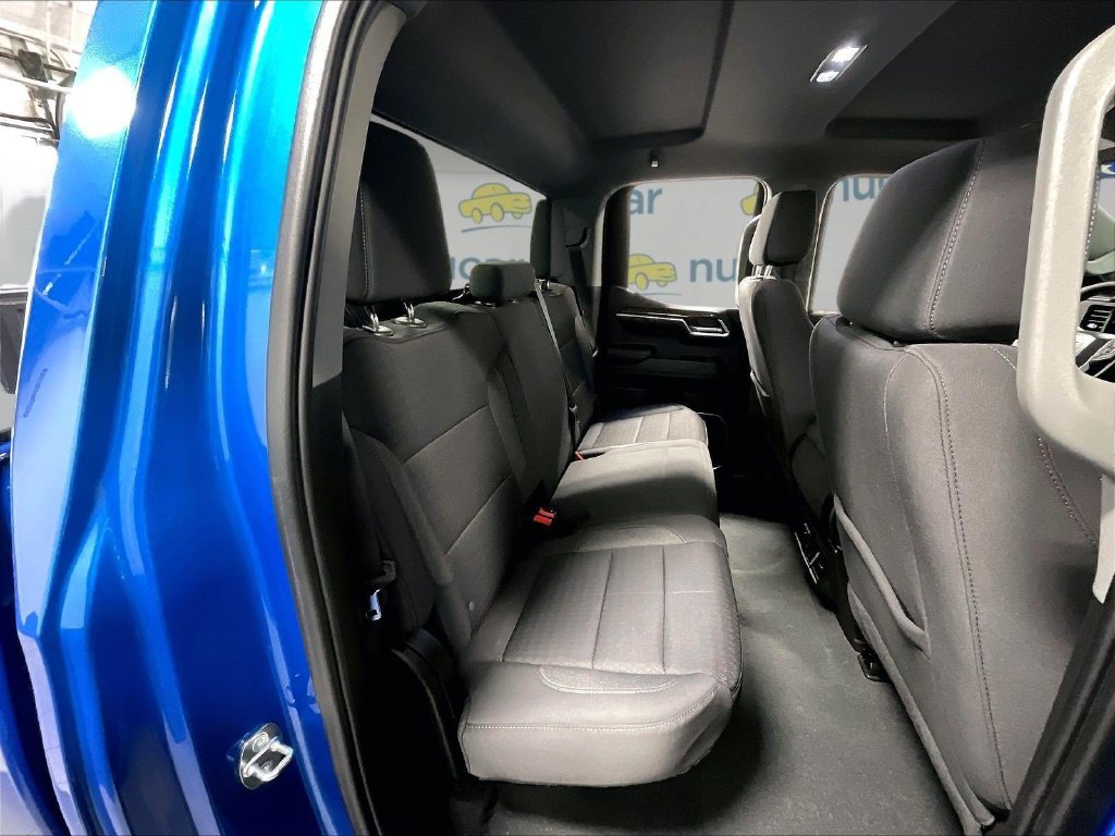 Used 2023 Blue GMC Elevation image 16