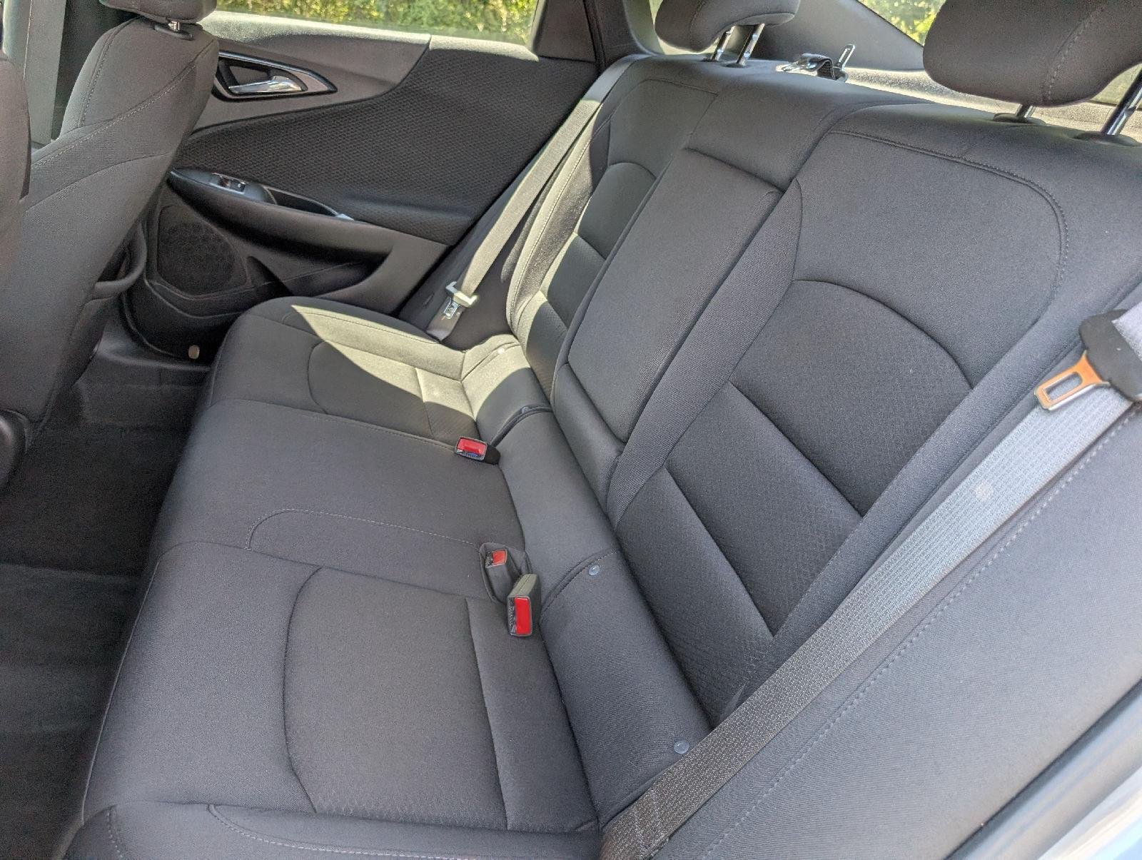 Used 2025 Sterling Gray Metallic Chevrolet LT image 17