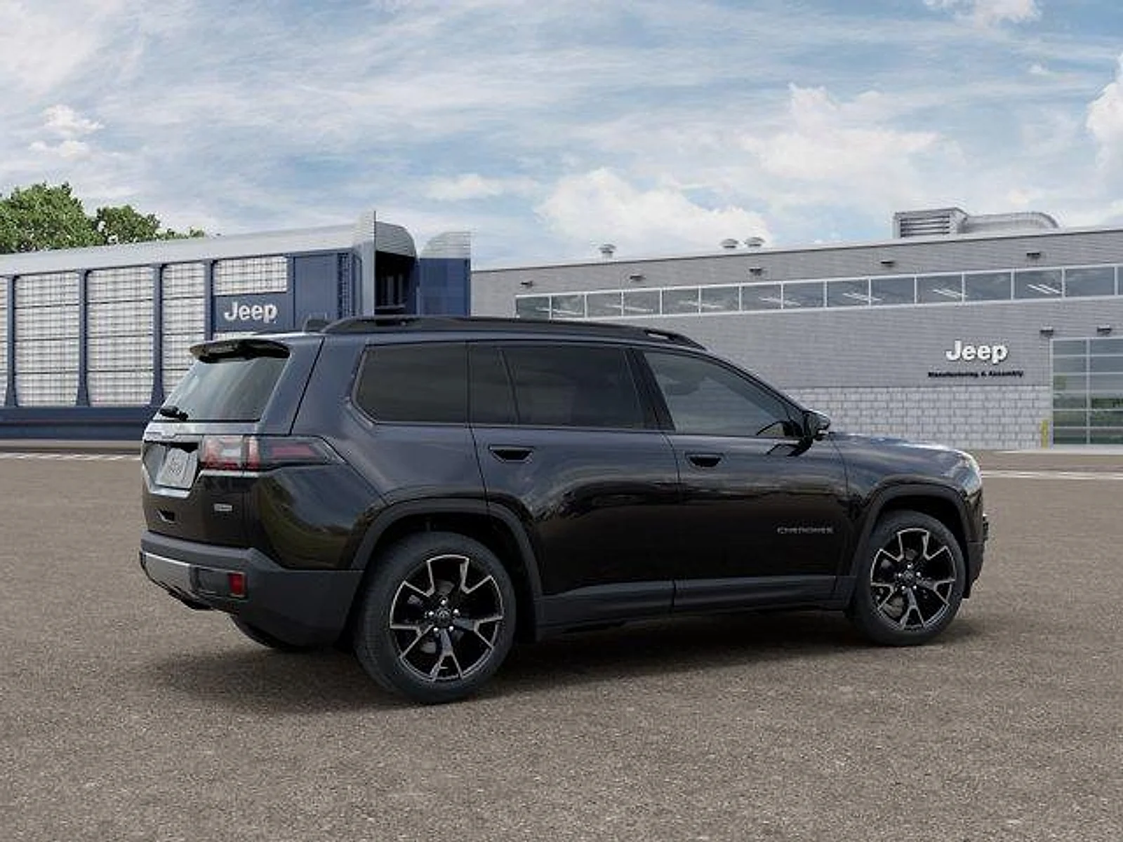 New 2026 Diamond Black Crystal Pearl-Coat Exterior Paint Jeep Overland 4x4 image 4