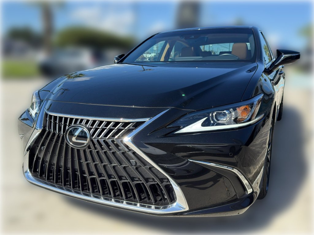 Certified Used 2025 CAVIAR Lexus Base image 4