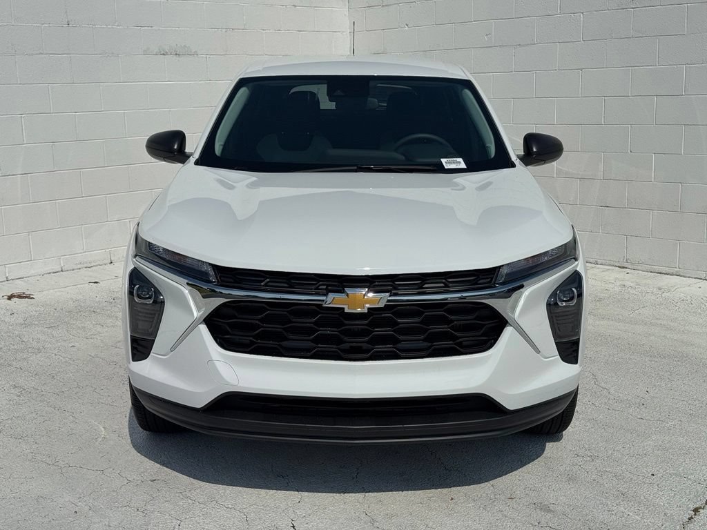 2026 Chevrolet Trax LS - Photo 6