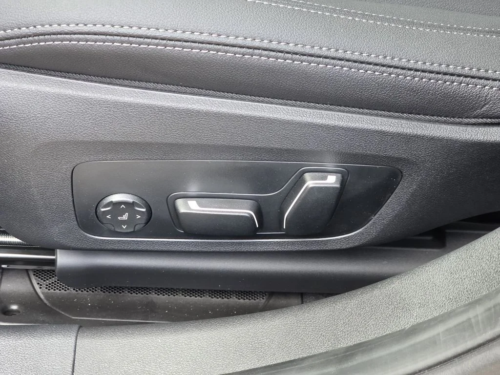 Used 2026 Gray BMW 330i image 17