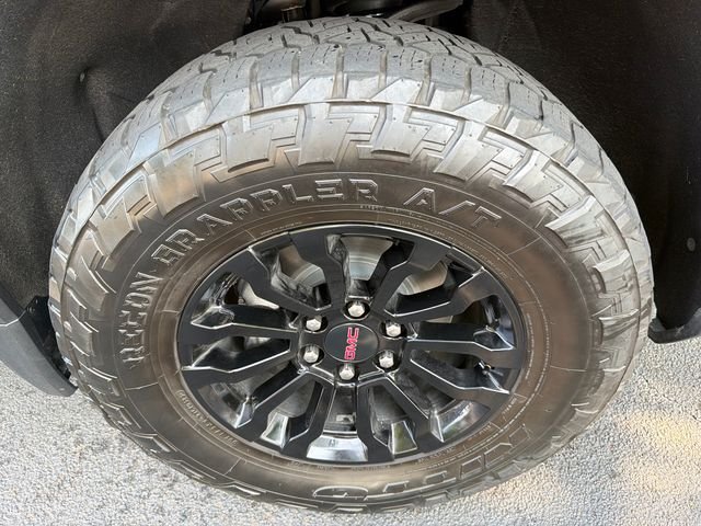 Used 2022 Silver GMC AT4X image 12