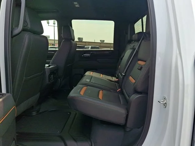 New 2026 Summit White GMC AT4 image 7