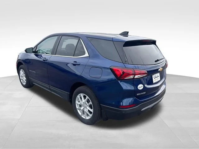 Used 2022 Blue Glow Metallic Chevrolet LT image 3