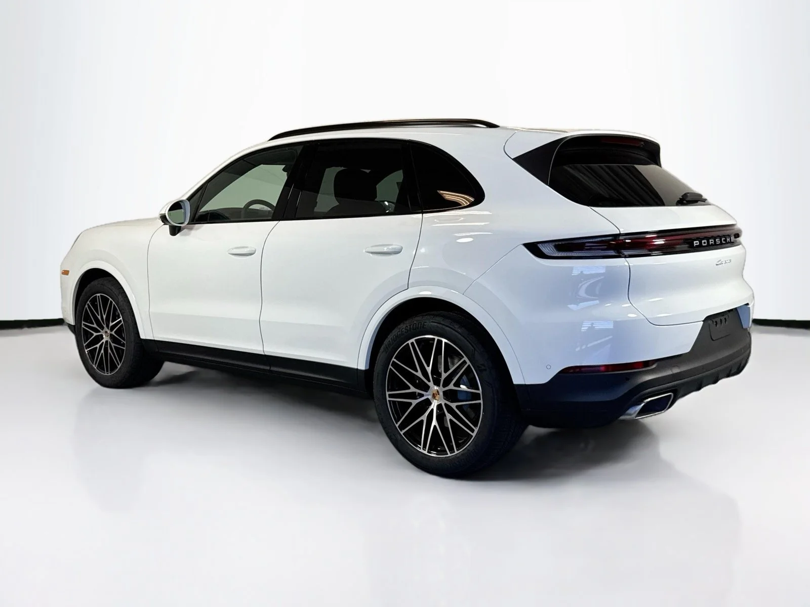 New 2026 White Porsche  image 3