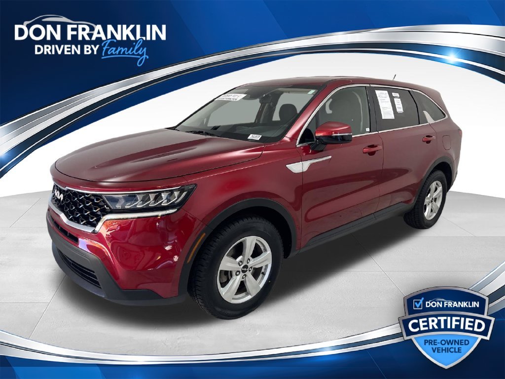 Used 2023 Red Kia LX image 1
