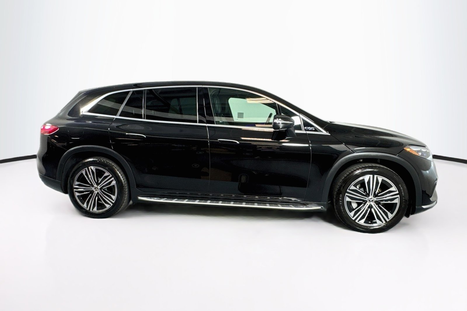 Certified Used 2023 Obsidian Black Metallic Mercedes-Benz EQS 450+ image 4