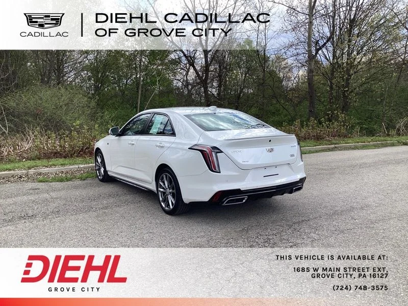 Used 2021 White Cadillac Sport image 5
