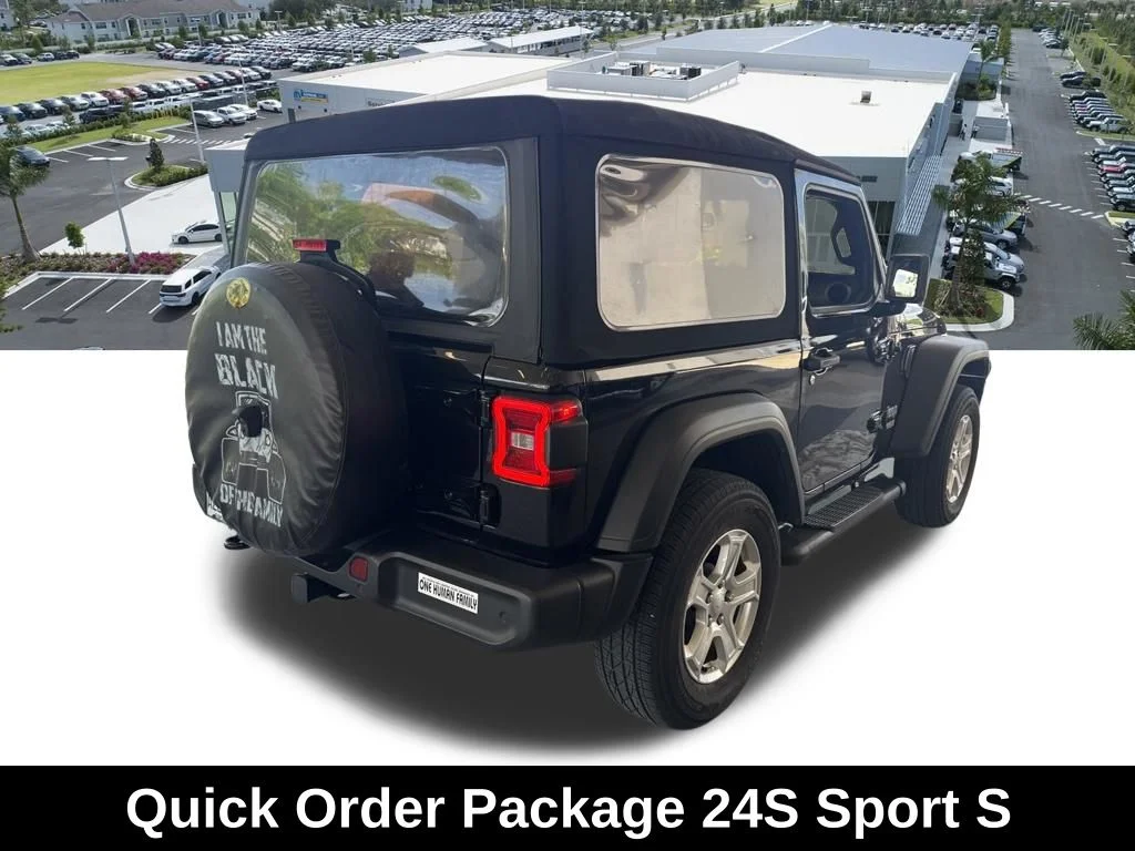 Certified Used 2018 Black Jeep Sport S image 3
