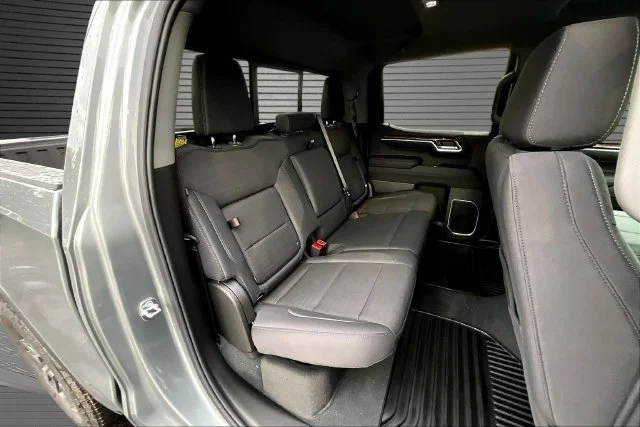 New 2026 Sterling Metallic GMC Elevation image 10