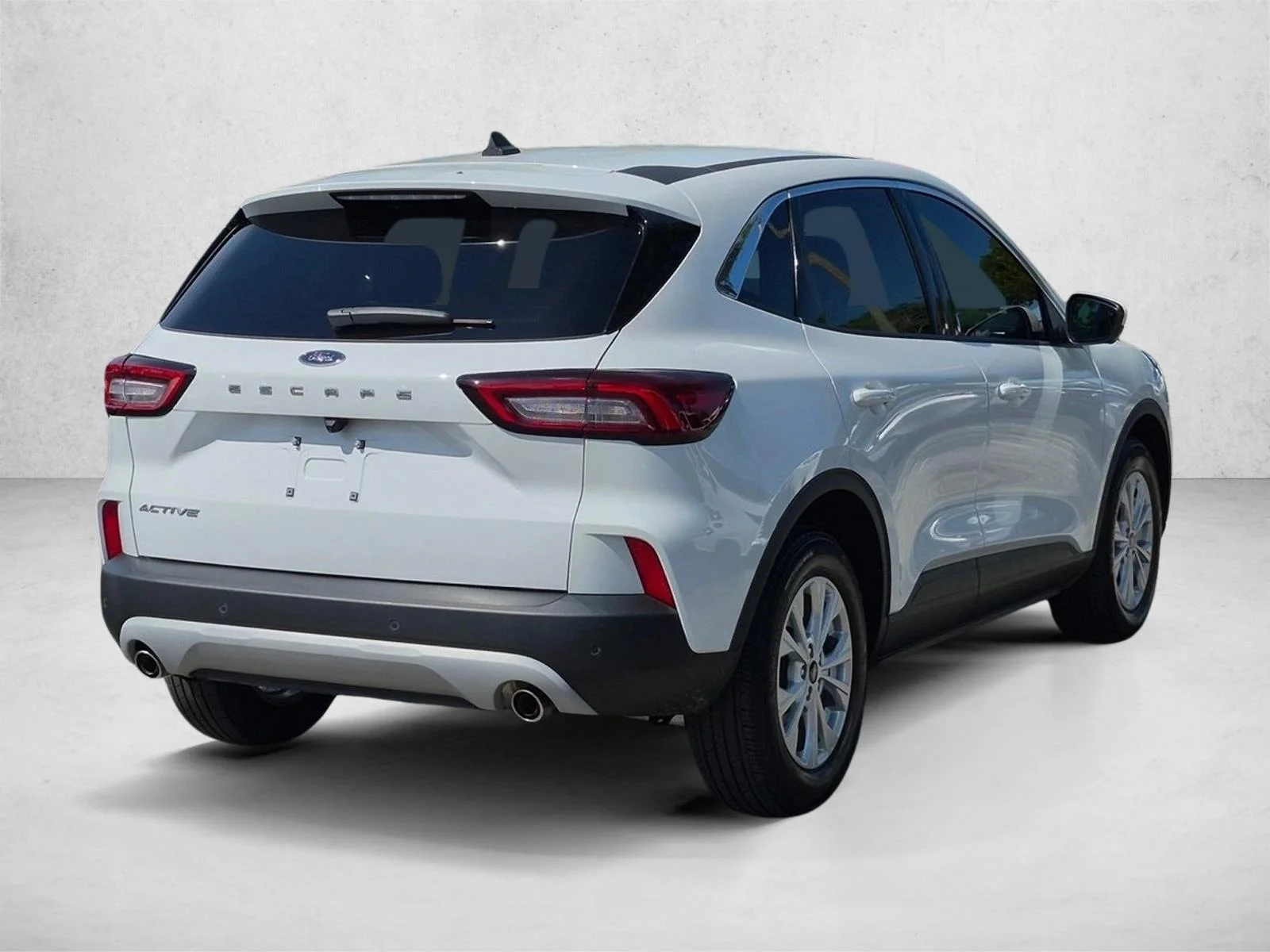 Used 2024 Oxford White Ford Active image 5