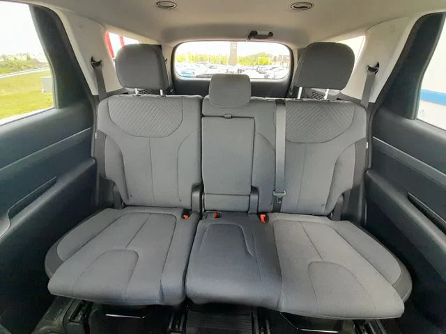 Used 2025 Gray Hyundai SE image 42