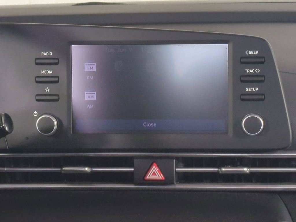 Used 2024 Red Hyundai SE image 19