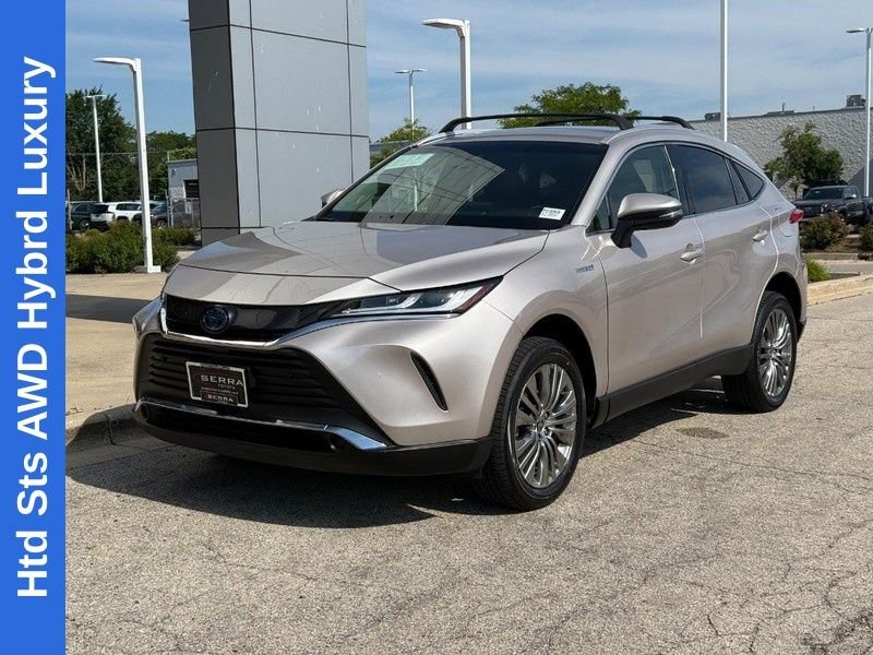 Used 2021 Titanium Toyota XLE image 7