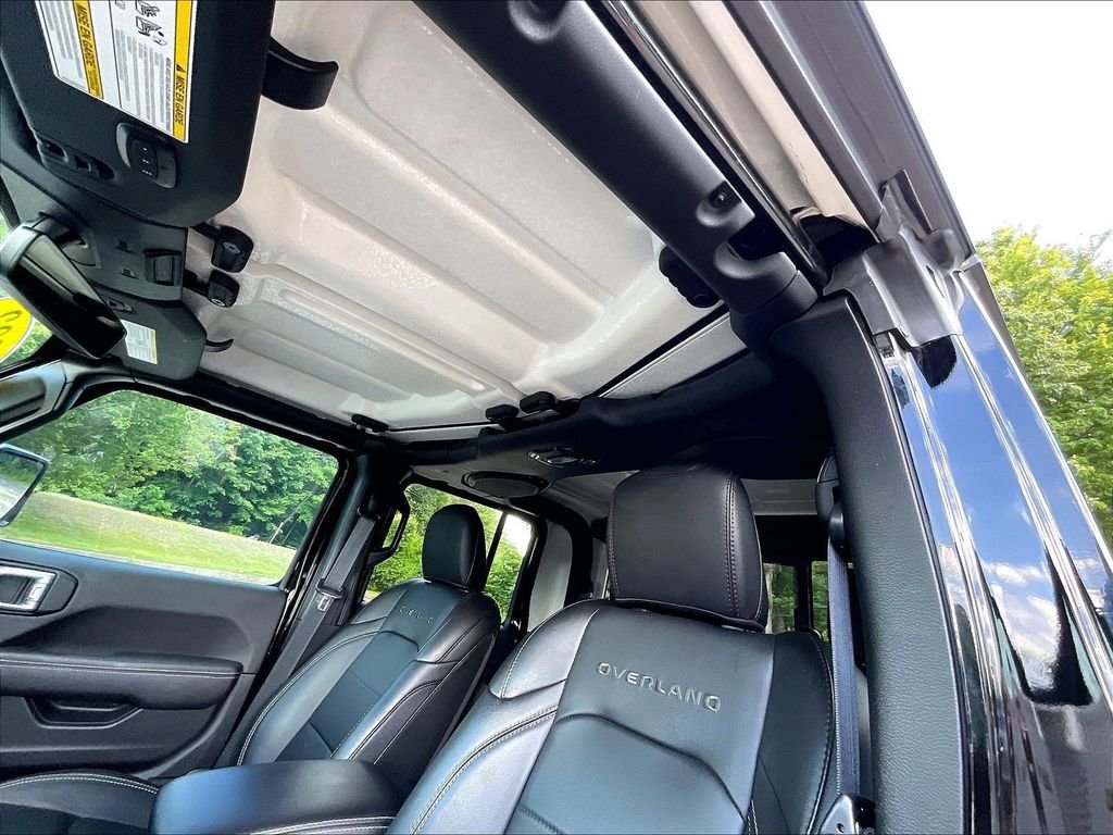 Used 2023 Black Jeep Overland image 7
