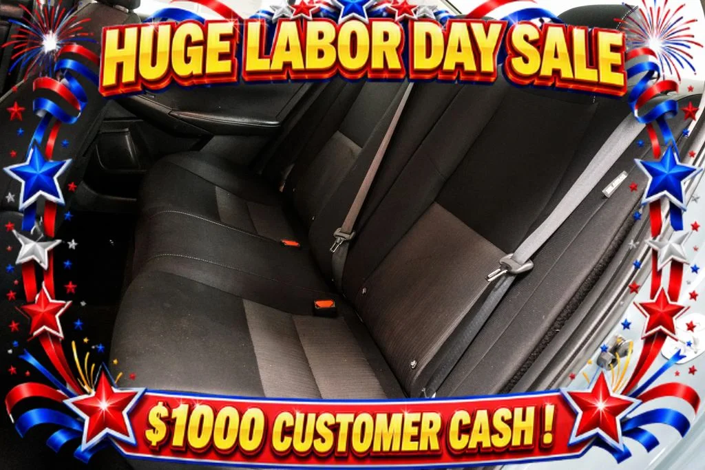 Used 2025 Gray Nissan SV image 7