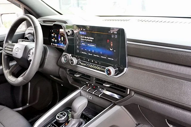 2024 Chevrolet Colorado Trail Boss - Photo 11