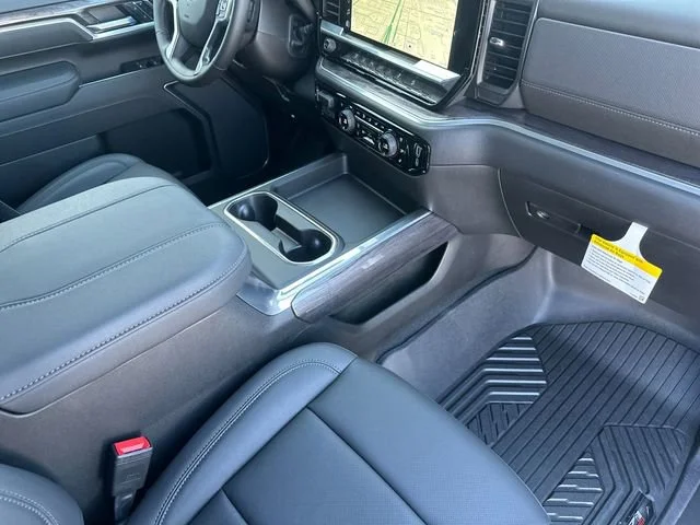 2026 Chevrolet Silverado 2500 HD LTZ - Photo 15