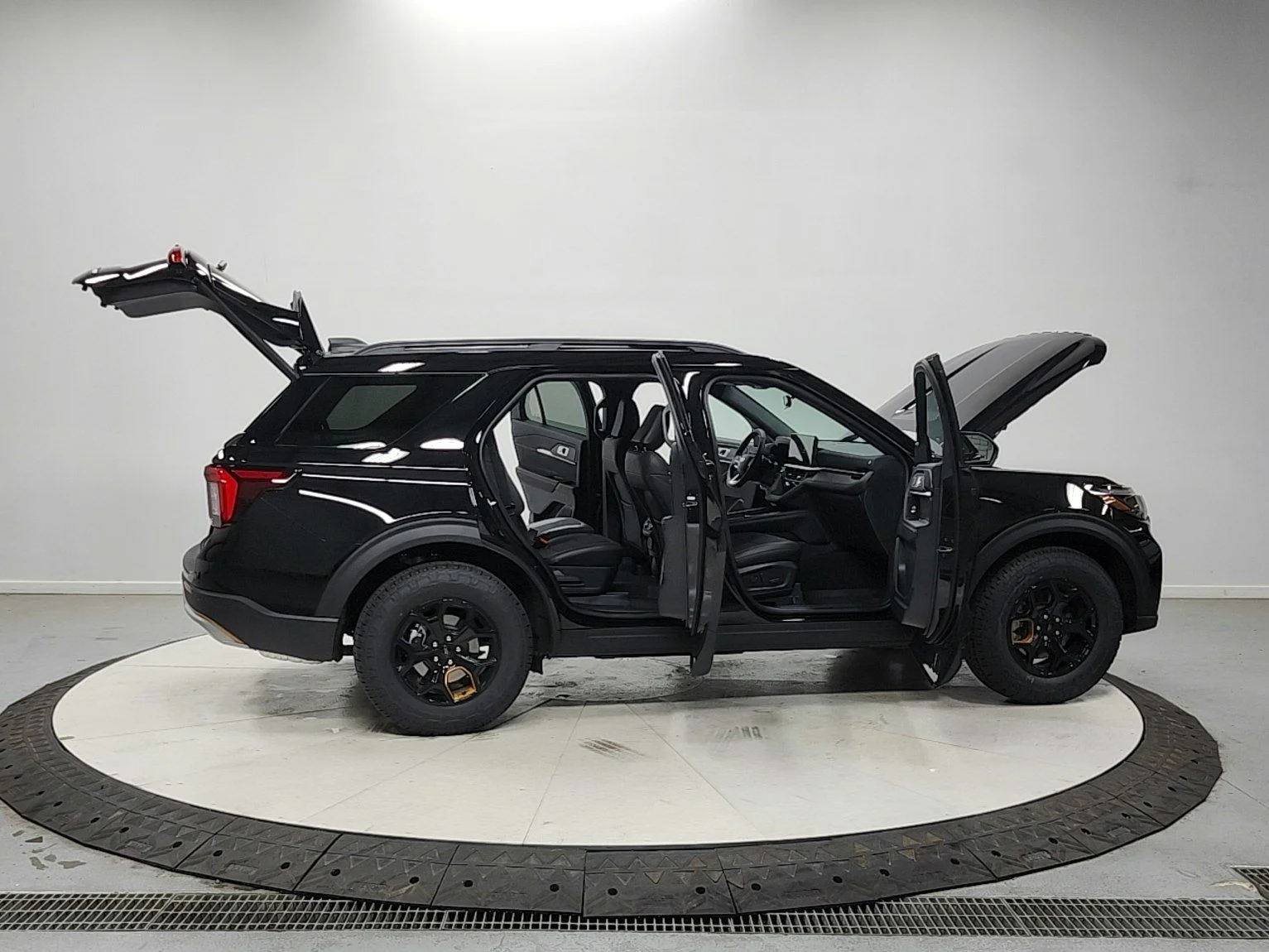 New 2026 Black Ford Tremor image 16
