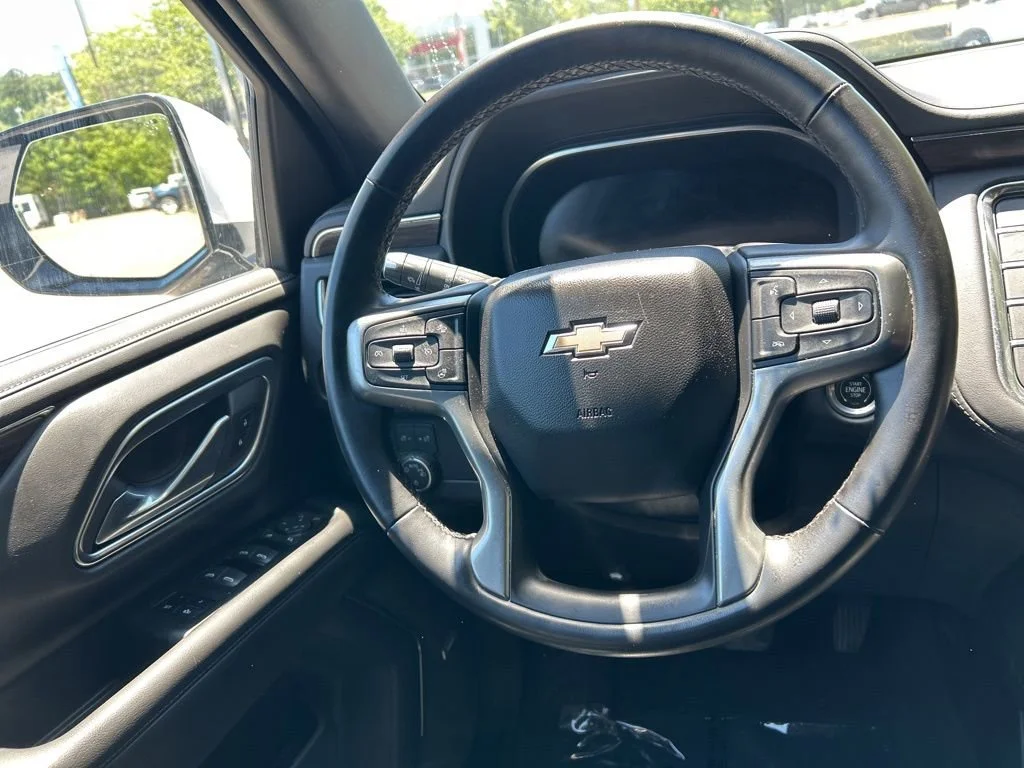 Used 2023 Summit White Chevrolet LT image 15