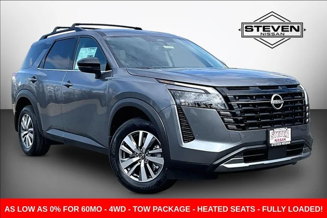 2026 Nissan Pathfinder SL