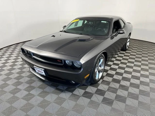 Used 2014 Gray Dodge R/T image 3