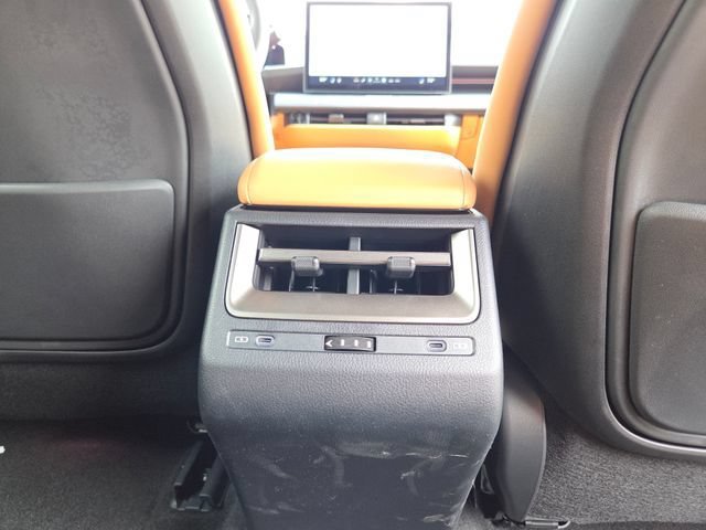 New 2026 Iridium Lexus PREMIUM image 28
