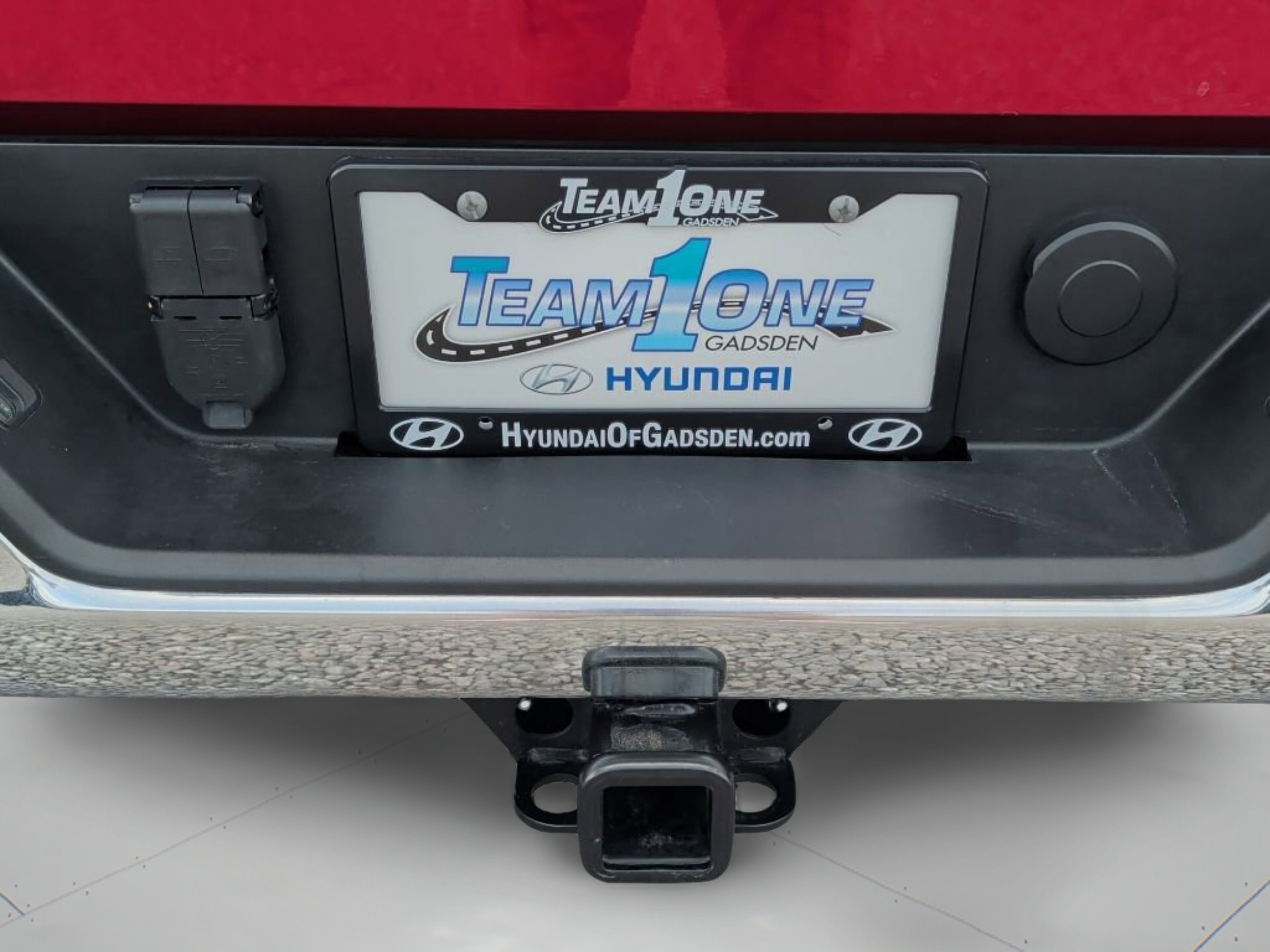 Used 2025 Volcanic Red Tintcoat GMC SLT image 51