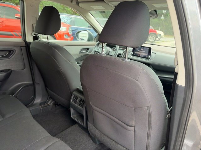 Used 2023 Gray Nissan S image 16