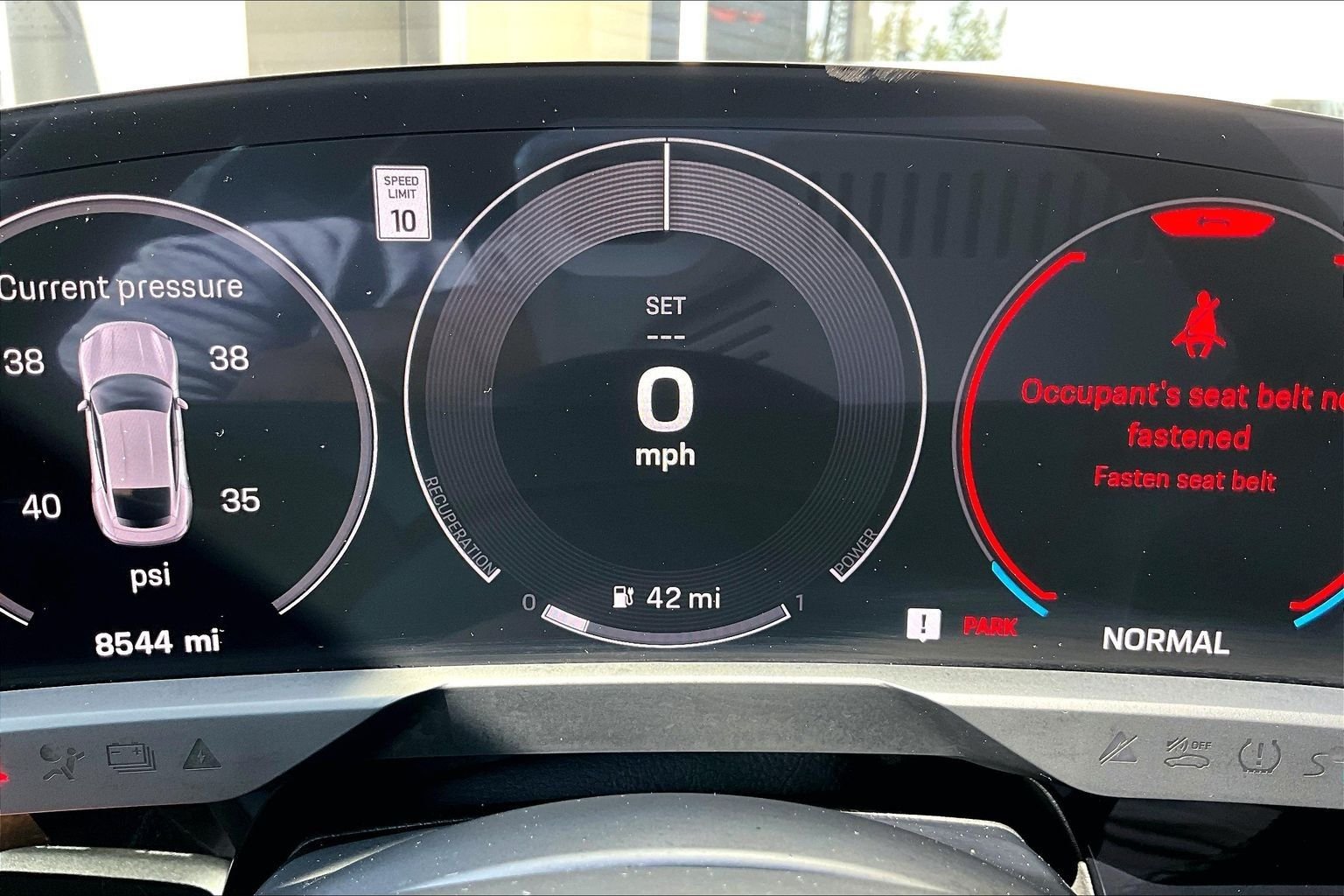 Used 2025  Porsche  image 20