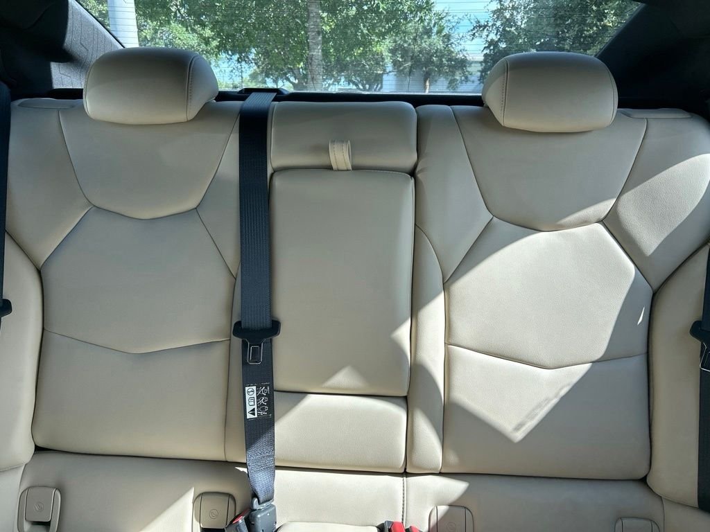 Used 2020 Red Cadillac Luxury image 13