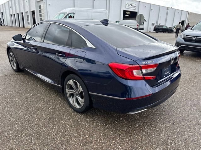 Used 2018 Blue Honda EX image 4