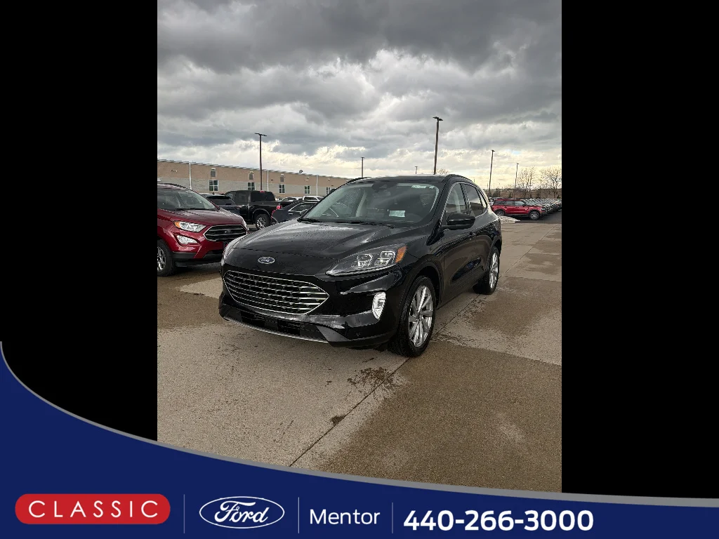 Used 2022 Agate Black Ford Titanium image 1