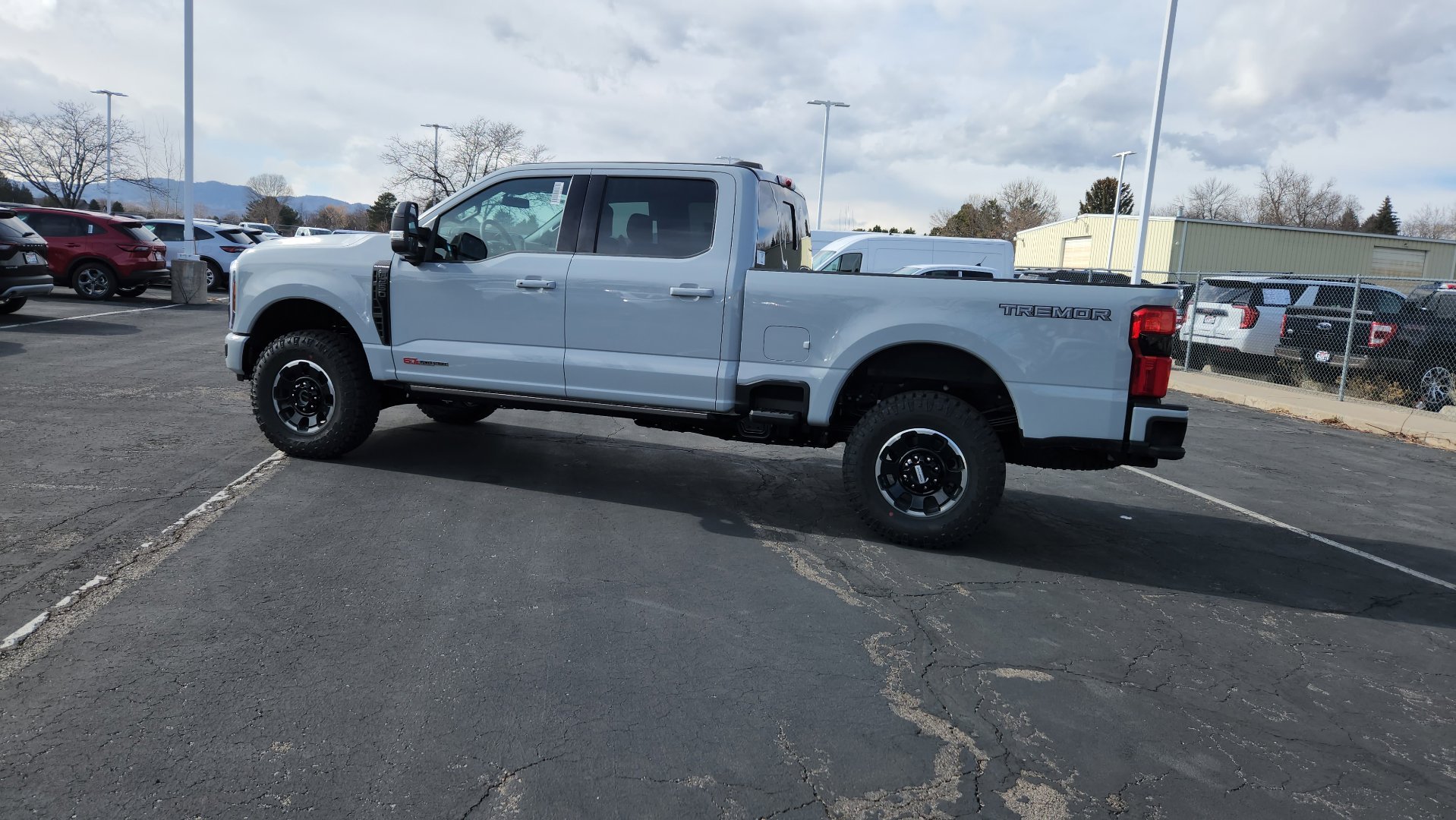 New 2026 Avalanche Ford Platinum image 8