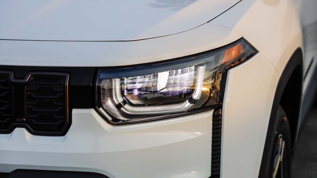 New 2026 Bright White Clearcoat Jeep Limited image 5
